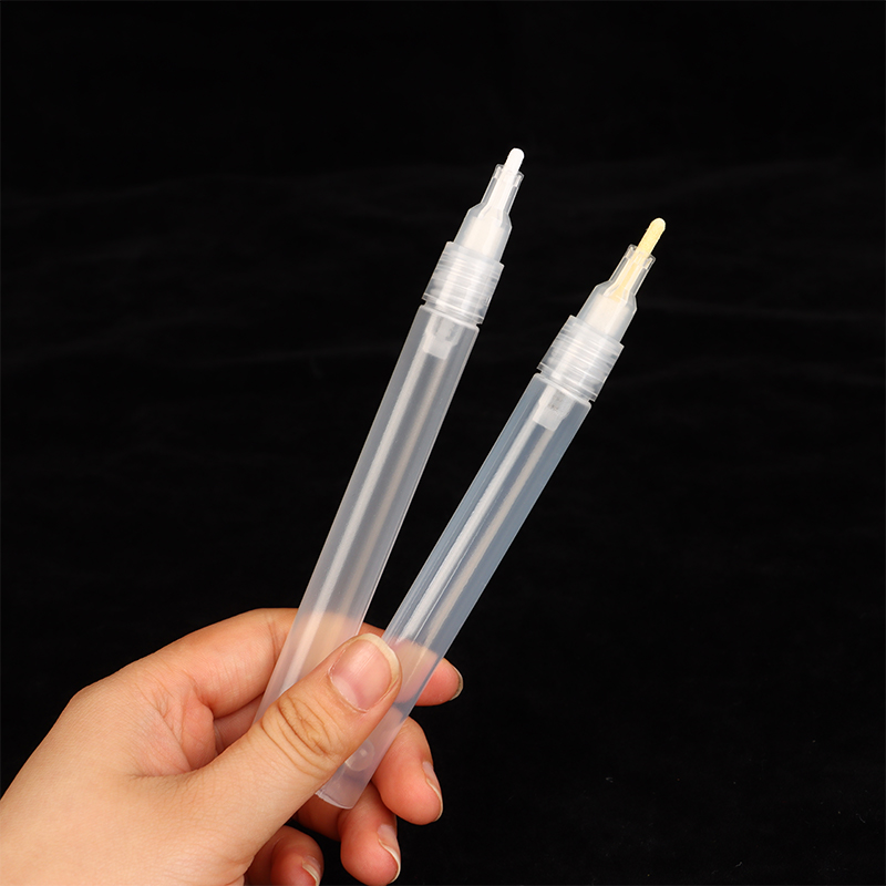 Tubo de plástico recargable y  - Midsole Marker Paint reseña y precio